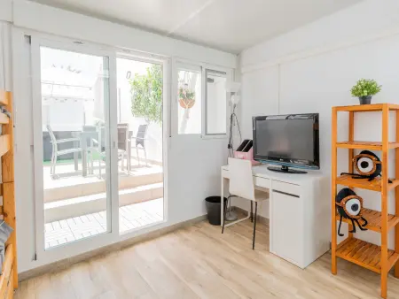 Appartement rénové 6 pers avec terrasse privée à 10m de la plage - Photo 15