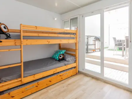 Appartement rénové 6 pers avec terrasse privée à 10m de la plage - Photo 18
