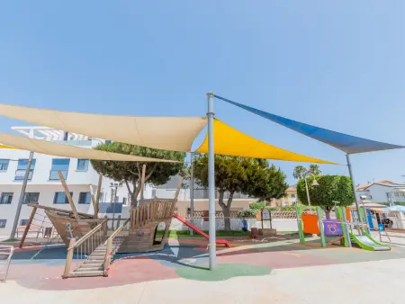 Appartement rénové 6 pers avec terrasse privée à 10m de la plage - Photo 35