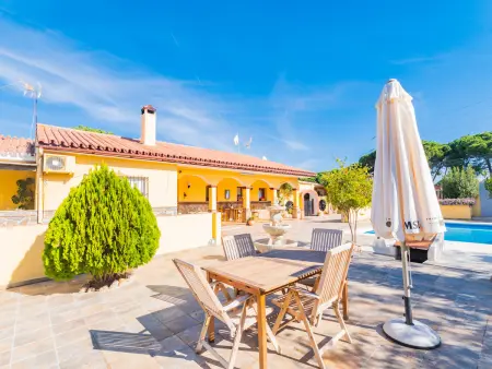 Charmante villa avec piscine et jardin à Alhaurín de la Torre - Photo 7
