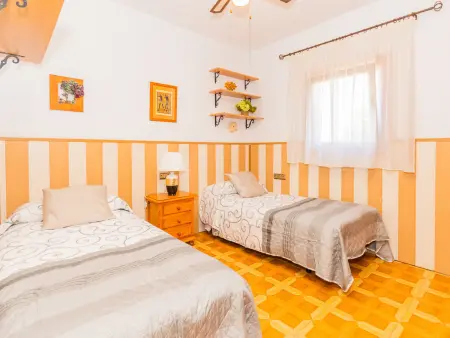 Charmante villa avec piscine et jardin à Alhaurín de la Torre - Photo 35