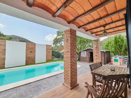 Charmante maison à Malaga avec piscine privée et espace enfants - Photo 19