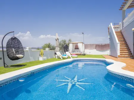 Belle villa familiale à Coín avec piscine privée et espace loisirs - Photo 2