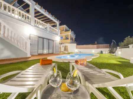 Belle villa familiale à Coín avec piscine privée et espace loisirs - Photo 3