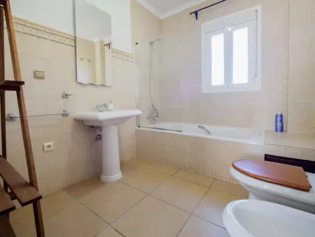 Villa spacieuse Alhaurín de la Torre, calme et proximité urbaine - Photo 29