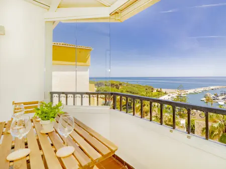 Penthouse Triplex Luxe à Cabopino, Accès Plage, Piscines, Parking - Photo 2