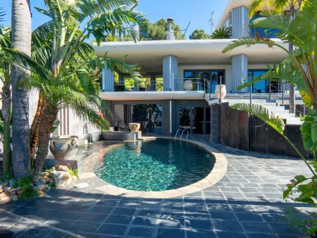 Villa de Luxe 12 Pers avec Piscine Privée et Vue Panoramique - Photo 3