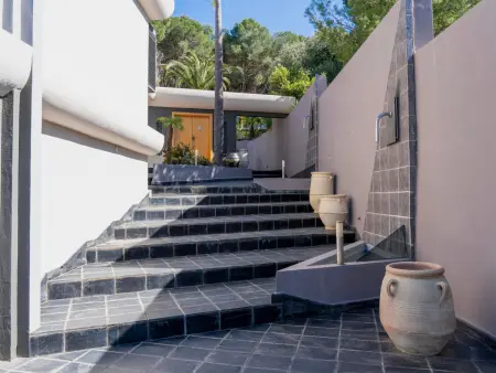 Villa de Luxe 12 Pers avec Piscine Privée et Vue Panoramique - Photo 13