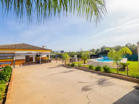 Villa familiale avec piscine privée pour 10 personnes - Photo 3