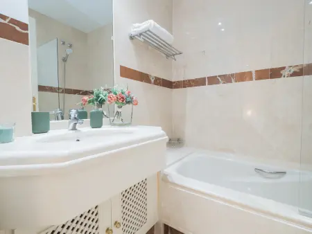 Appartement spacieux à Marbella : plage, 3 piscines, parking inclus - Photo 24