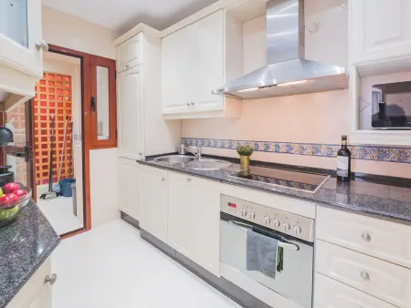 Appartement spacieux à Marbella : plage, 3 piscines, parking inclus - Photo 29