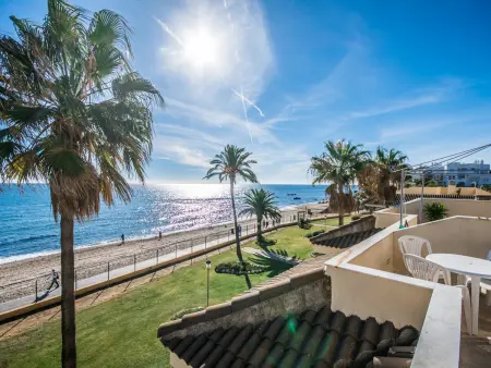 Appartement en bord de mer à Mijas Costa avec terrasse spacieuse face à la mer pour 4 pers. - Photo 5