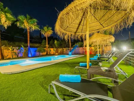 Maison familiale avec grande piscine privée à Cártama, idéale pour 6 personnes - Photo 9