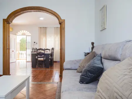 Maison familiale à Alhaurín de la Torre avec piscine privée et parking - Photo 16