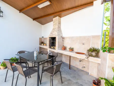Maison andalouse traditionnelle avec piscine et parking près de Lauro Golf - Photo 3