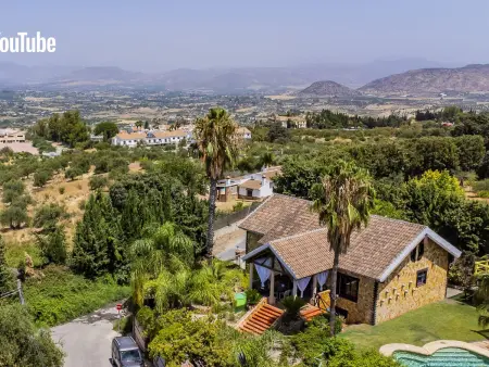 Villa familiale avec piscine privée à Alhaurín el Grande - Photo 4