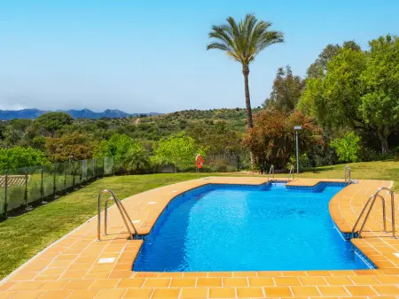 Charmant appartement à Marbella avec terrasse et piscine - Photo 2