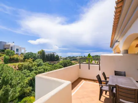 Charmant appartement à Marbella avec terrasse et piscine - Photo 9