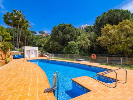 Charmant appartement à Marbella avec terrasse et piscine - Photo 35