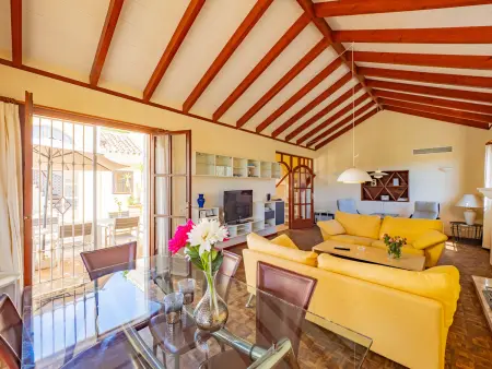Spacieuse villa à Marbella avec piscine privée, parfait pour 12 personnes - Photo 18
