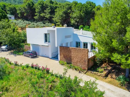 Villa moderne avec piscine privée, 3 chambres, jusqu'à 8 personnes - Photo 13