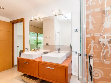 Villa moderne avec piscine privée, 3 chambres, jusqu'à 8 personnes - Photo 30