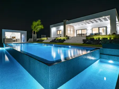Villa moderne avec piscine privée et domotique pour 8 personnes - Photo 12