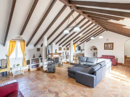 Spacieuse villa familiale avec loisirs à Alhaurín el Grande - Photo 21