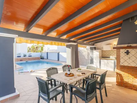 Maison mitoyenne à Coín, piscine privée, 4 chambres, 8 pers - Photo 10
