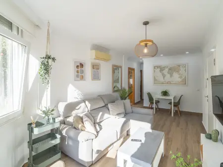 Appartement moderne à Málaga, proche plage, terrasse privée, 2 chambres - Photo 1