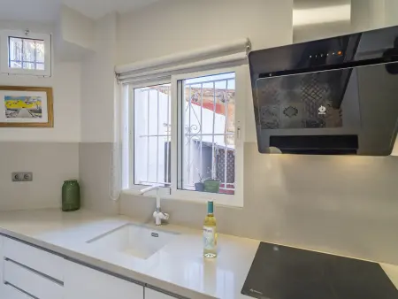 Appartement moderne à Málaga, proche plage, terrasse privée, 2 chambres - Photo 12