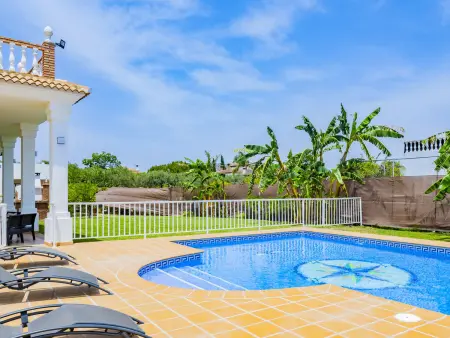Belle villa à Alhaurín el Grande, idéale pour familles et groupes, jusqu'à 10 personnes - Photo 7
