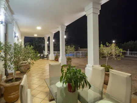 Belle villa à Alhaurín el Grande, idéale pour familles et groupes, jusqu'à 10 personnes - Photo 12