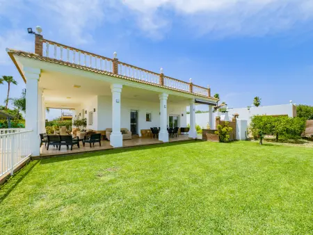 Belle villa à Alhaurín el Grande, idéale pour familles et groupes, jusqu'à 10 personnes - Photo 20