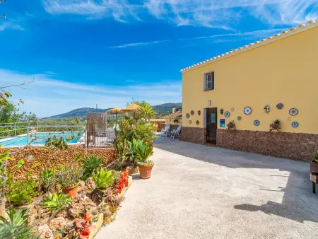 Maison spacieuse près d'Alhaurín de la Torre, 5 chambres, pour 10 personnes avec piscine - Photo 10