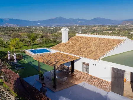 Gîte rural pour 4 pers avec piscine et wifi à Alhaurín de la Torre - Photo 2