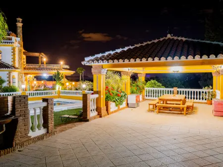 Luxueuse villa avec piscine chauffée à Cártama, idéale pour 12 personnes - Photo 14