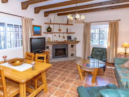 Villa de Vacances avec Piscine Privée, Climatisation et Vue Panoramique - Photo 9