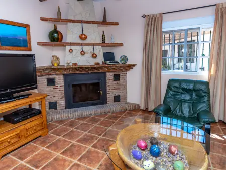 Villa de Vacances avec Piscine Privée, Climatisation et Vue Panoramique - Photo 10