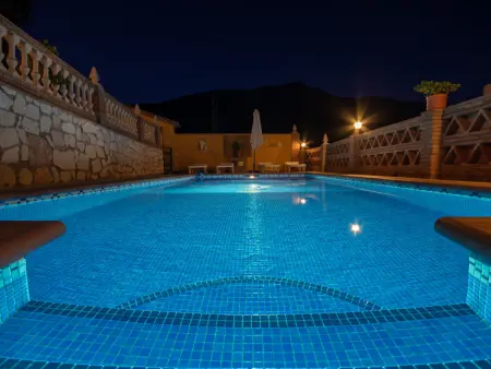 Villa de Vacances avec Piscine Privée, Climatisation et Vue Panoramique - Photo 33
