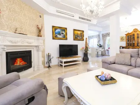 Villa à Alhaurín de la Torre avec piscine chauffée pour 10 personnes - Photo 12