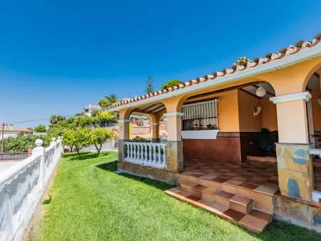Maison familiale en Espagne avec piscine privée - Photo 2