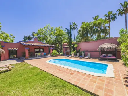 Gîte rural avec piscine privée et climatisation, proche de Lauro Golf - Photo 2
