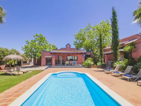 Gîte rural avec piscine privée et climatisation, proche de Lauro Golf - Photo 8