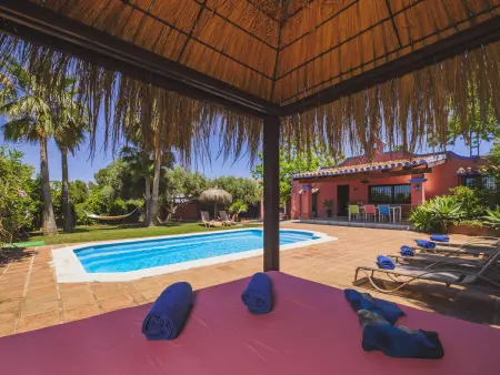 Gîte rural avec piscine privée et climatisation, proche de Lauro Golf - Photo 14