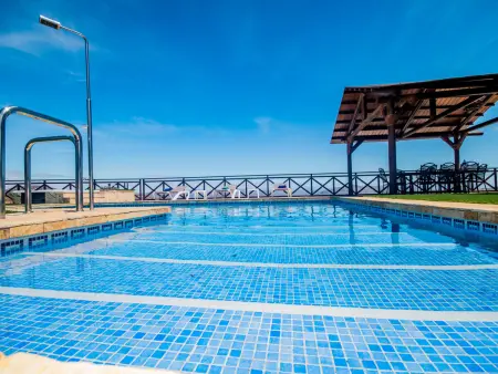 Villa exclusive avec piscine privée et jacuzzi près de la nature - Photo 16