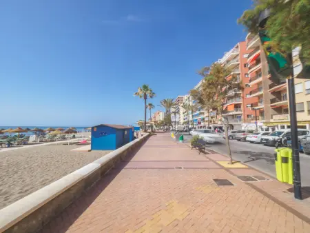 Charmant appartement 1 chambre à 50m de la plage à Fuengirola, climatisé - Photo 4