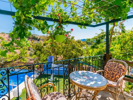 Maison charmante à Ardales avec piscine privée et nature paisible - Photo 7