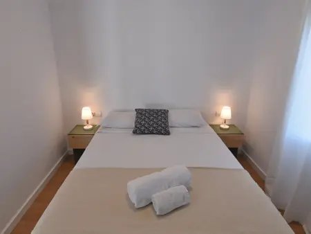 Maison rénovée avec terrasses et piscine à L'Escala - Photo 12