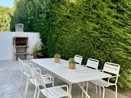 Maison rénovée avec terrasses et piscine à L'Escala - Photo 16